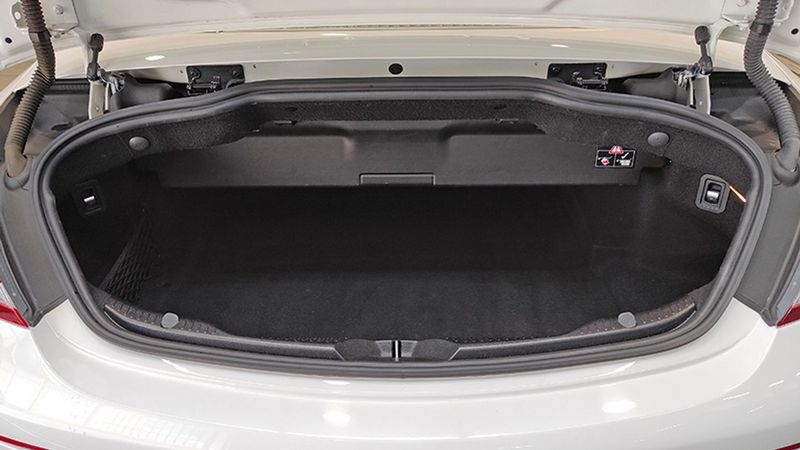 Mercedes-Benz C-Class • 2017 • 106,792 km 18