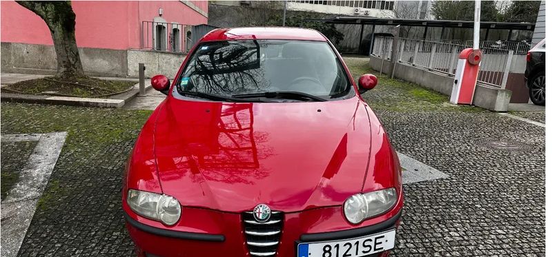 Alfa Romeo 147 • 2001 • 187,878 km 1