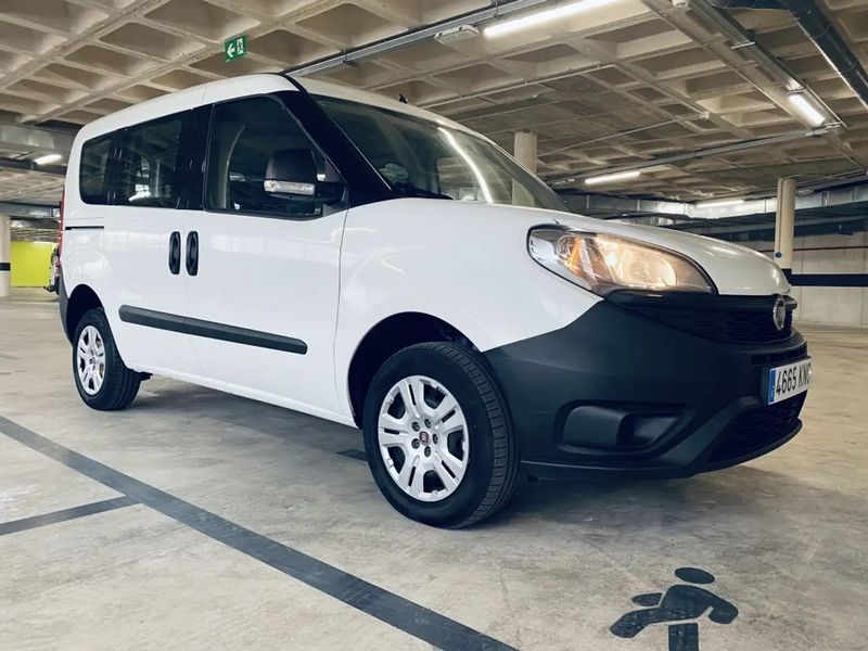 Fiat Doblo • 2019 • 95,000 km 2