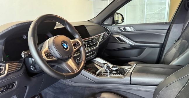 BMW X6 • 2020 • 109,000 km 2
