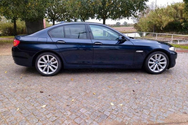 BMW 520D • 2010 • 199,999 km 7