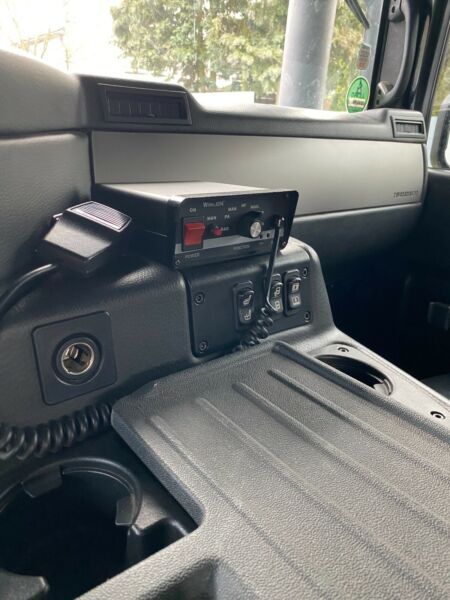 Hummer H1 • 2006 • 108,300 km 10