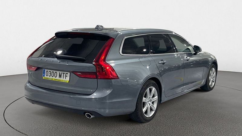 Volvo V90 • 2018 • 125,550 km 2