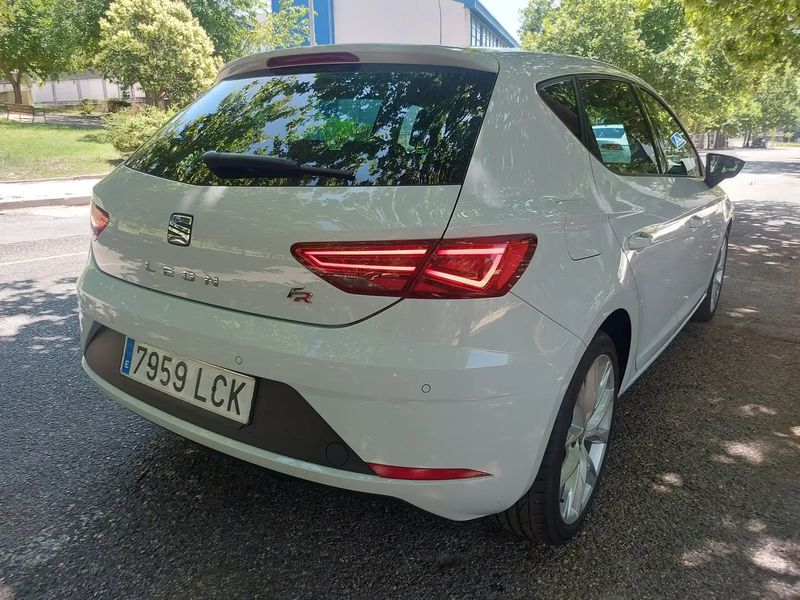 Seat Leon • 2019 • 43,500 km 3