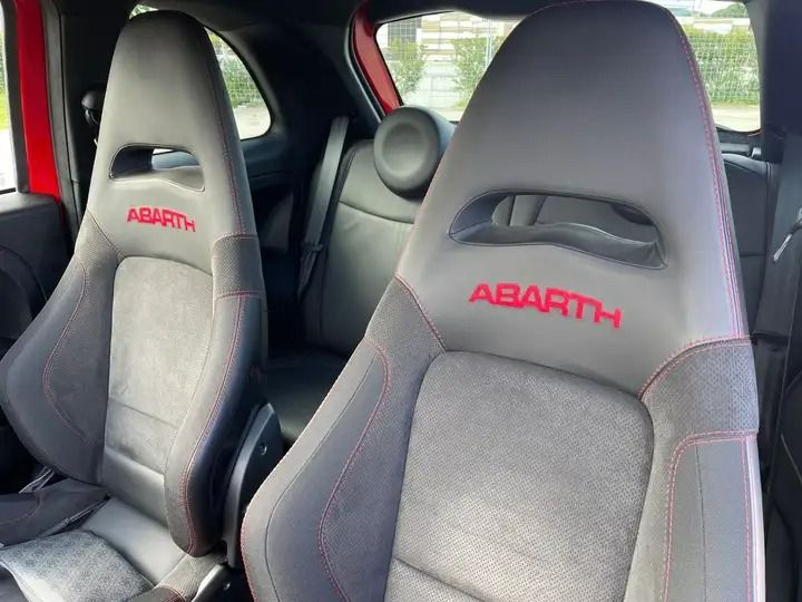 Fiat 500 • 2011 • 23,000 km 6