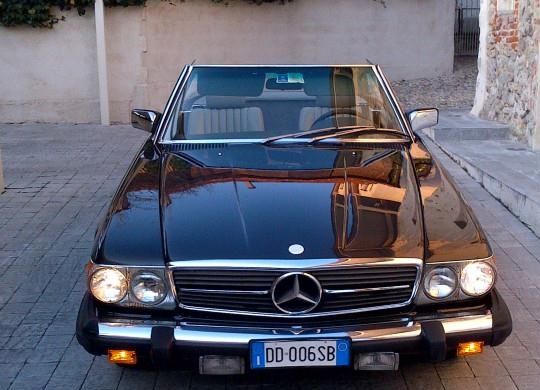 Mercedes-Benz SL • 1985 • 150,000 km 3
