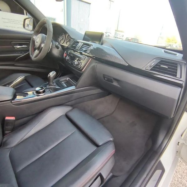 BMW 328i • 2013 • 115,500 km 4