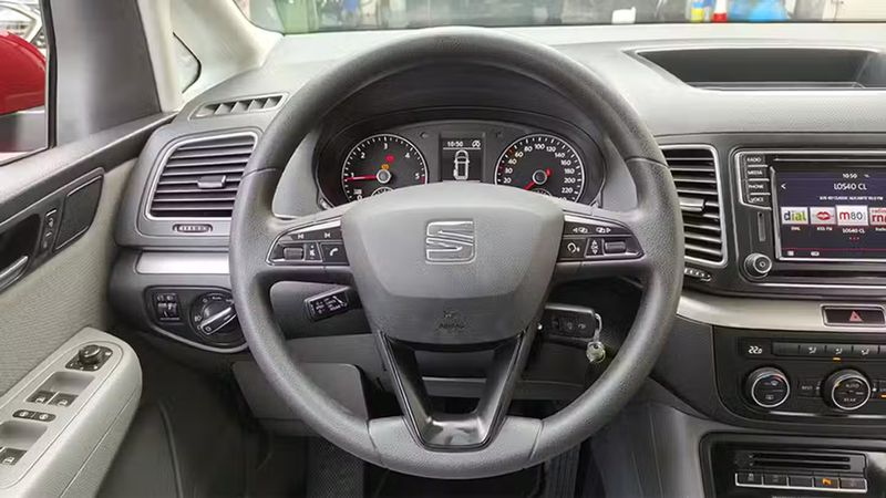 Seat Alhambra • 2018 • 95,035 km 10