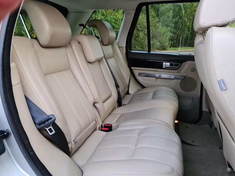 Land Rover Range Rover Sport • 2013 • 220,000 km 3