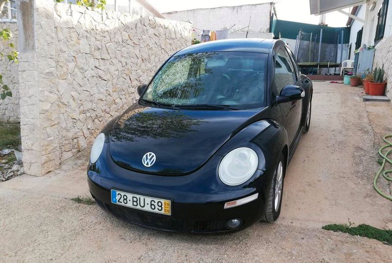 Volkswagen New Beetle • 2006 • 80,000 km 1
