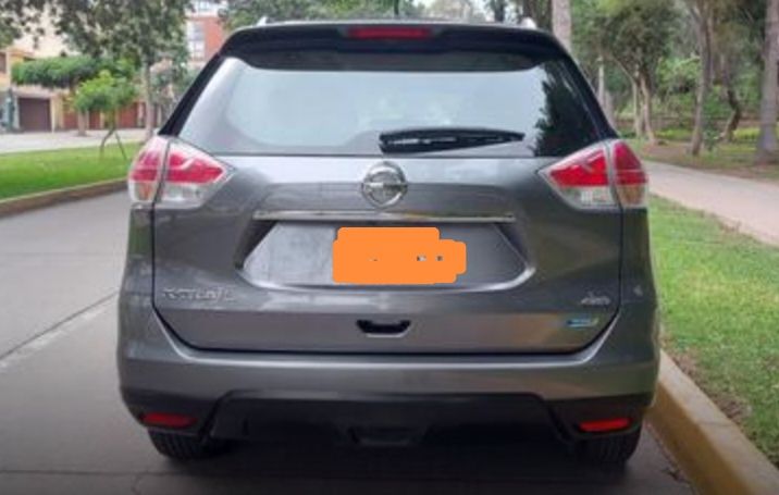 Nissan X-Trail • 2017 • 59,900 km 5