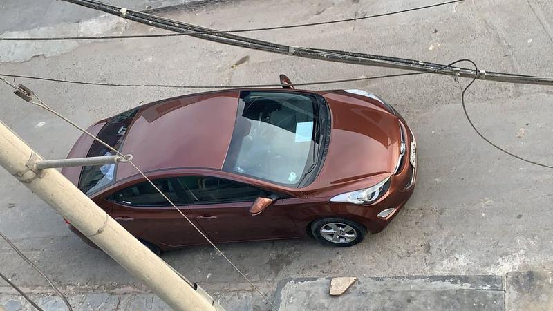 Hyundai Elantra • 2013 • 79,400 km 4