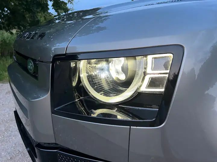 Land Rover Defender • 2022 • 7,000 km 6