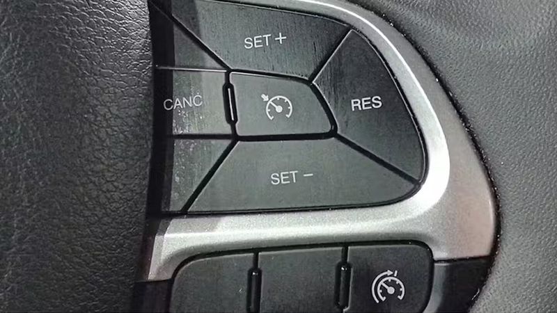 Jeep Renegade • 2023 • 73,931 km 26