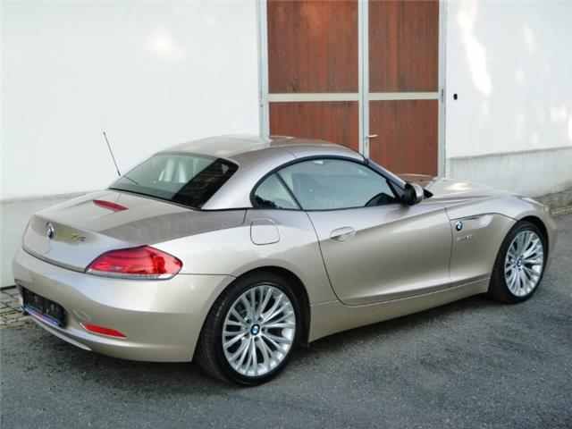 BMW Z4 • 2011 • 118,000 km 5