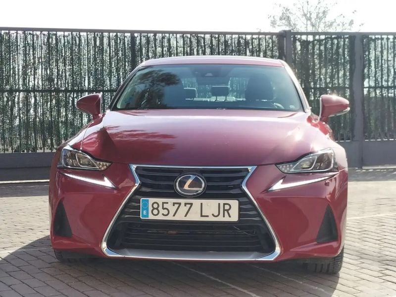 Lexus IS • 2020 • 89,000 km 1