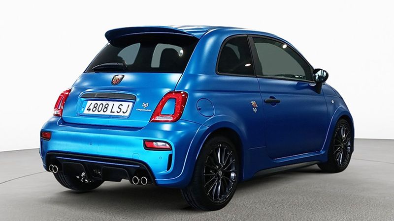 Fiat 500 • 2021 • 23,789 km 4