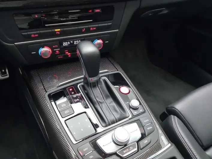 Audi S7 • 2017 • 137,000 km 3