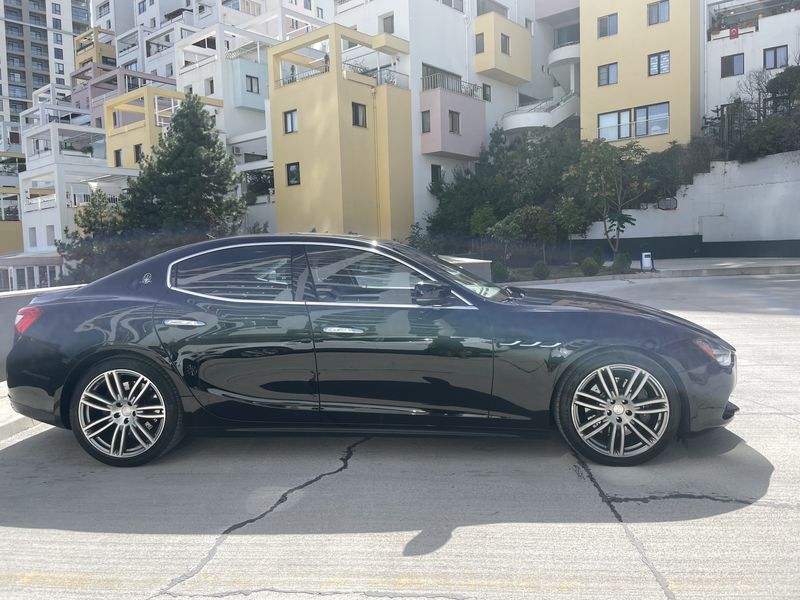 Maserati Ghibli • 2015 • 50,300 km 2