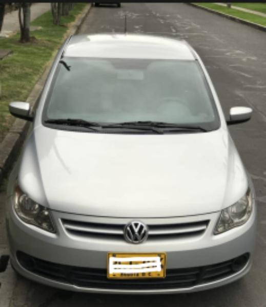 Volkswagen Gol • 2011 • 62,000 km 2