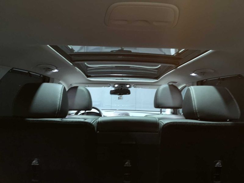 Kia Sorento • 2019 • 45,890 km 15