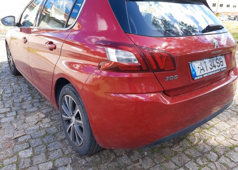 Peugeot 308 • 2014 • 150,000 km 2