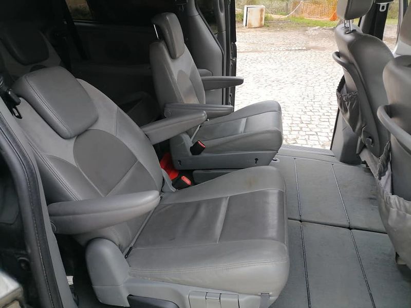 Chrysler Grand Voyager • 2009 • 89,000 km 6