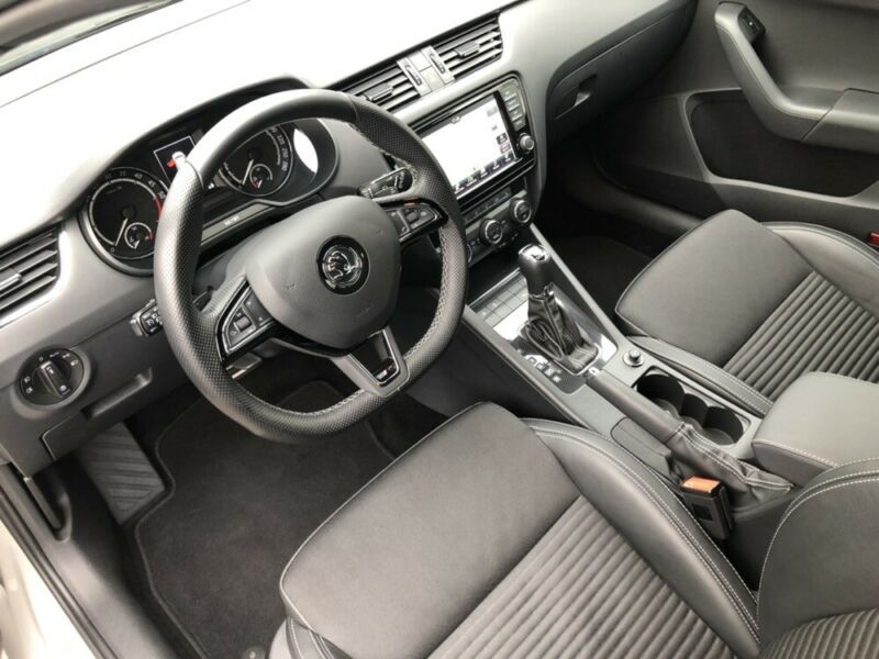 Škoda Octavia • 2016 • 76,000 km 13