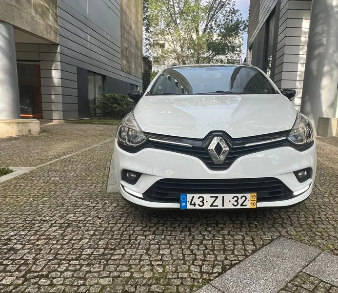 Renault Clio • 2019 • 220,000 km 10