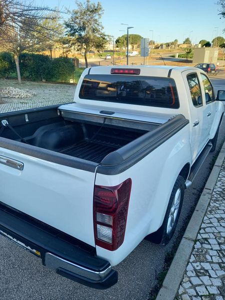 Isuzu D-MAX • 2018 • 88,000 km 3