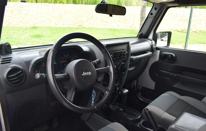 Jeep Wrangler • 2010 • 98,800 km 10