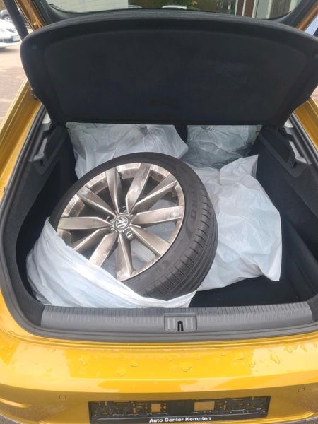 Volkswagen Arteon • 2018 • 89,800 km 9