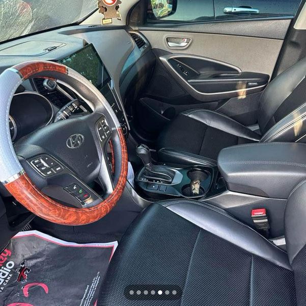 Hyundai Santa Fe Sport • 2016 • 107,000 mi 4