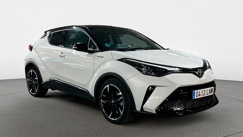 Toyota C-HR • 2021 • 9,000 km 5