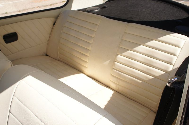 Volkswagen Beetle • 1968 • 69,000 km 12