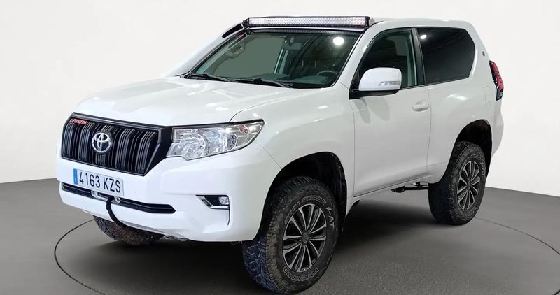 Toyota Land Cruiser • 2019 • 140,545 km 1