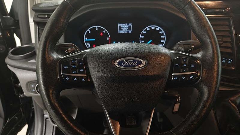 Ford Tourneo Custom • 2020 • 64,956 km 5