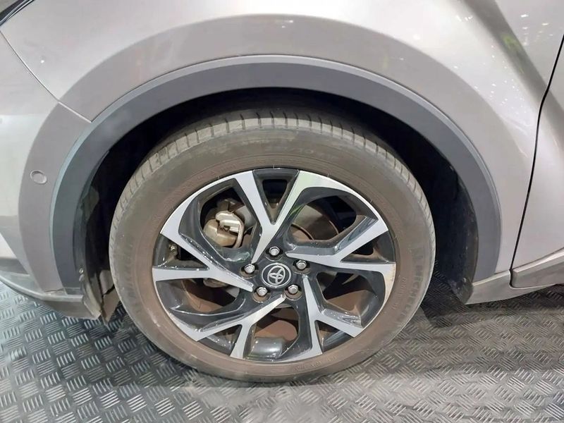 Toyota C-HR • 2020 • 48,755 km 7
