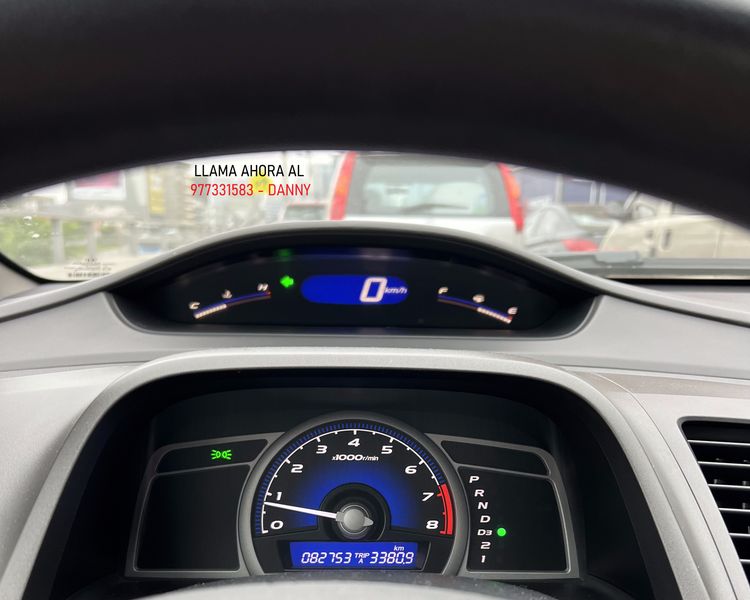 Honda Civic Coupé • 2011 • 83,000 km 4