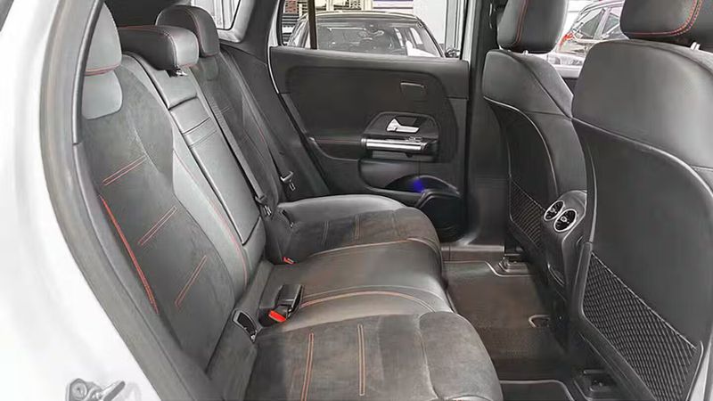 Mercedes-Benz GLA • 2022 • 41,017 km 2