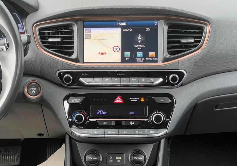 Hyundai Ioniq Electric • 2018 • 75,000 km 7