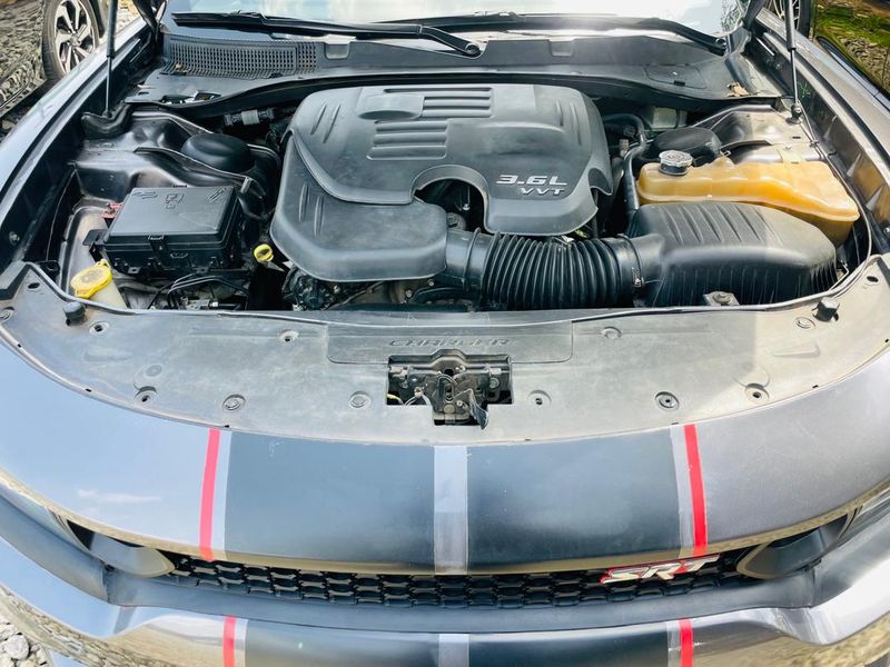 Dodge Charger • 2017 • 90,000 km 5