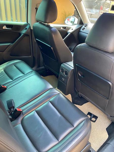 Volkswagen Tiguan • 2009 • 52,000 km 9