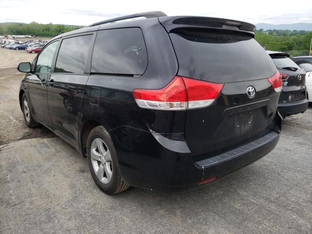 Toyota Sienna • 2012 • 10,000 mi 3