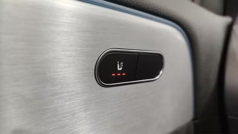 Mercedes-Benz GLA • 2020 • 23,622 km 10