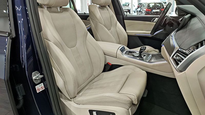 BMW X5 • 2020 • 42,284 km 23