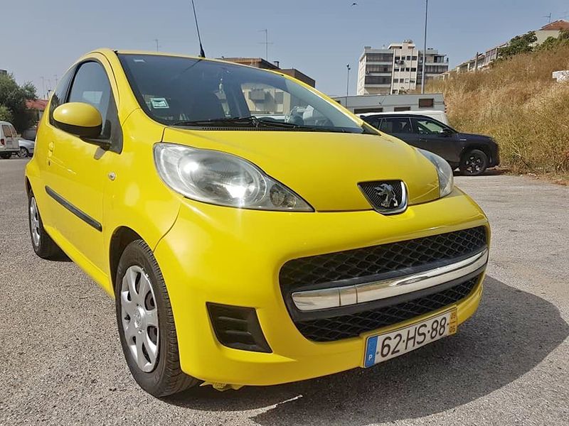 Peugeot 107 • 2009 • 120,000 km 1