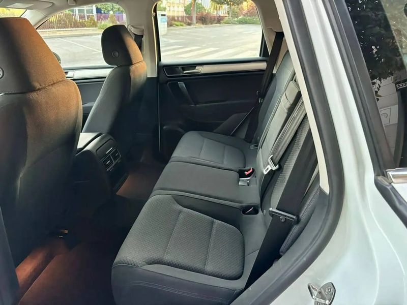 Volkswagen Touareg • 2015 • 147,000 km 7