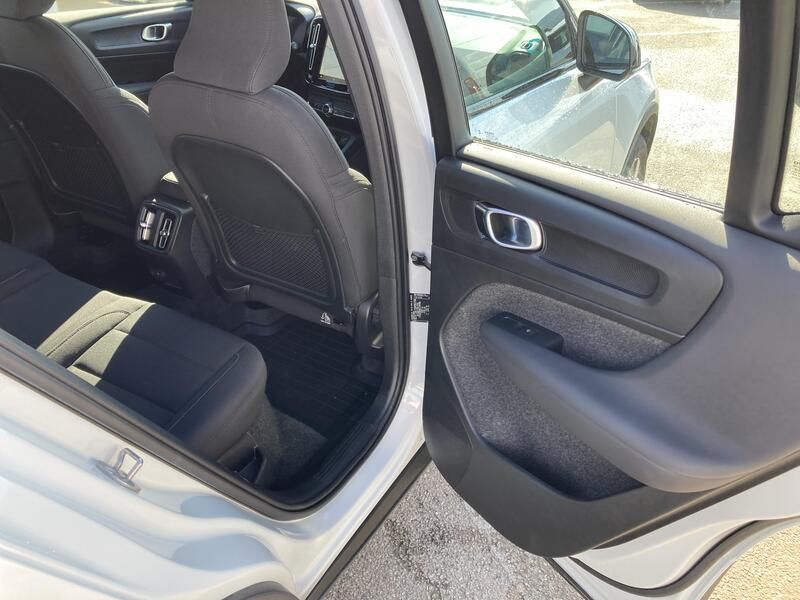 Volvo XC40 • 2023 • 16,708 km 23