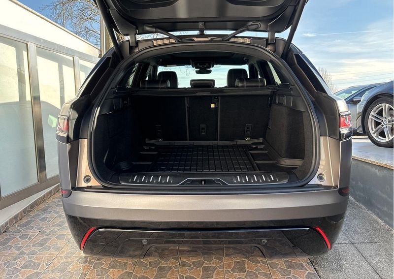 Land Rover Range Rover • 2018 • 70,000 km 3